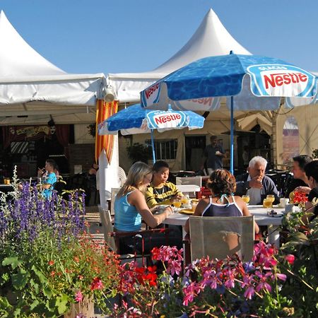 פואה Camping Du Lac מראה חיצוני תמונה