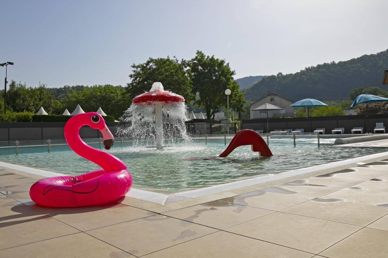 פואה Camping Du Lac מראה חיצוני תמונה