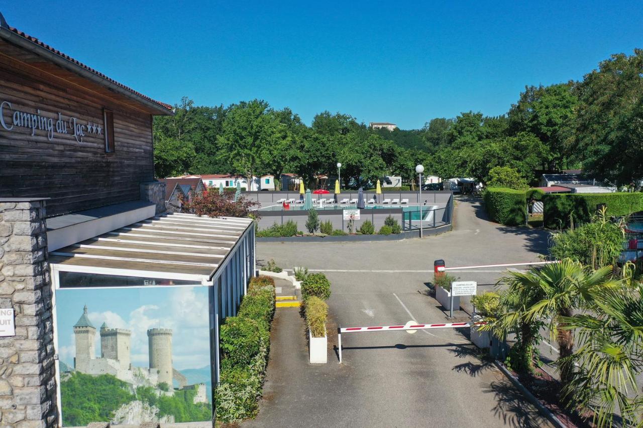 פואה Camping Du Lac מראה חיצוני תמונה