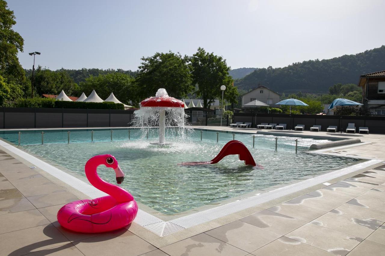 פואה Camping Du Lac מראה חיצוני תמונה