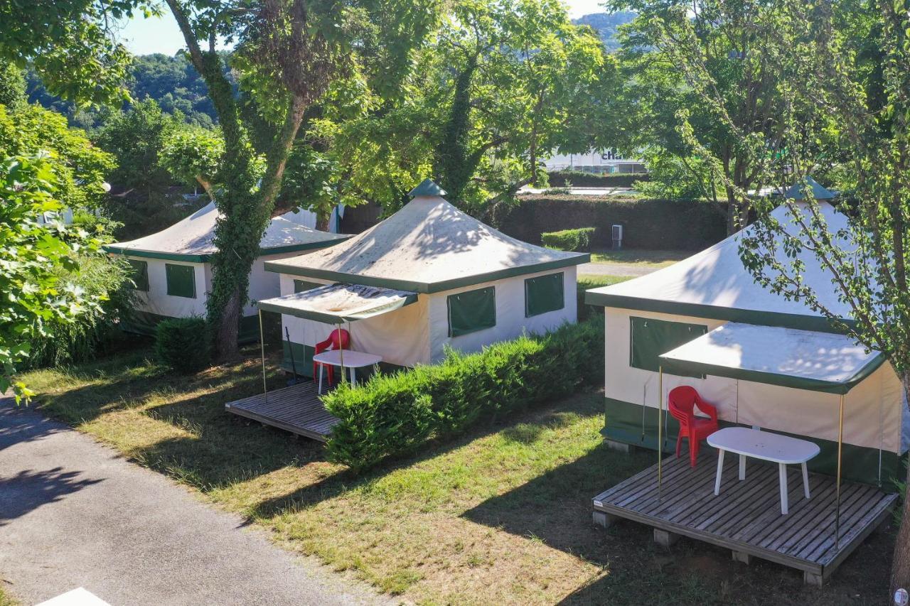 פואה Camping Du Lac מראה חיצוני תמונה
