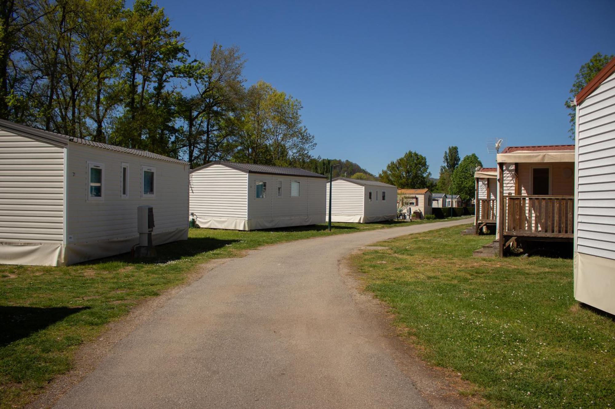 פואה Camping Du Lac מראה חיצוני תמונה