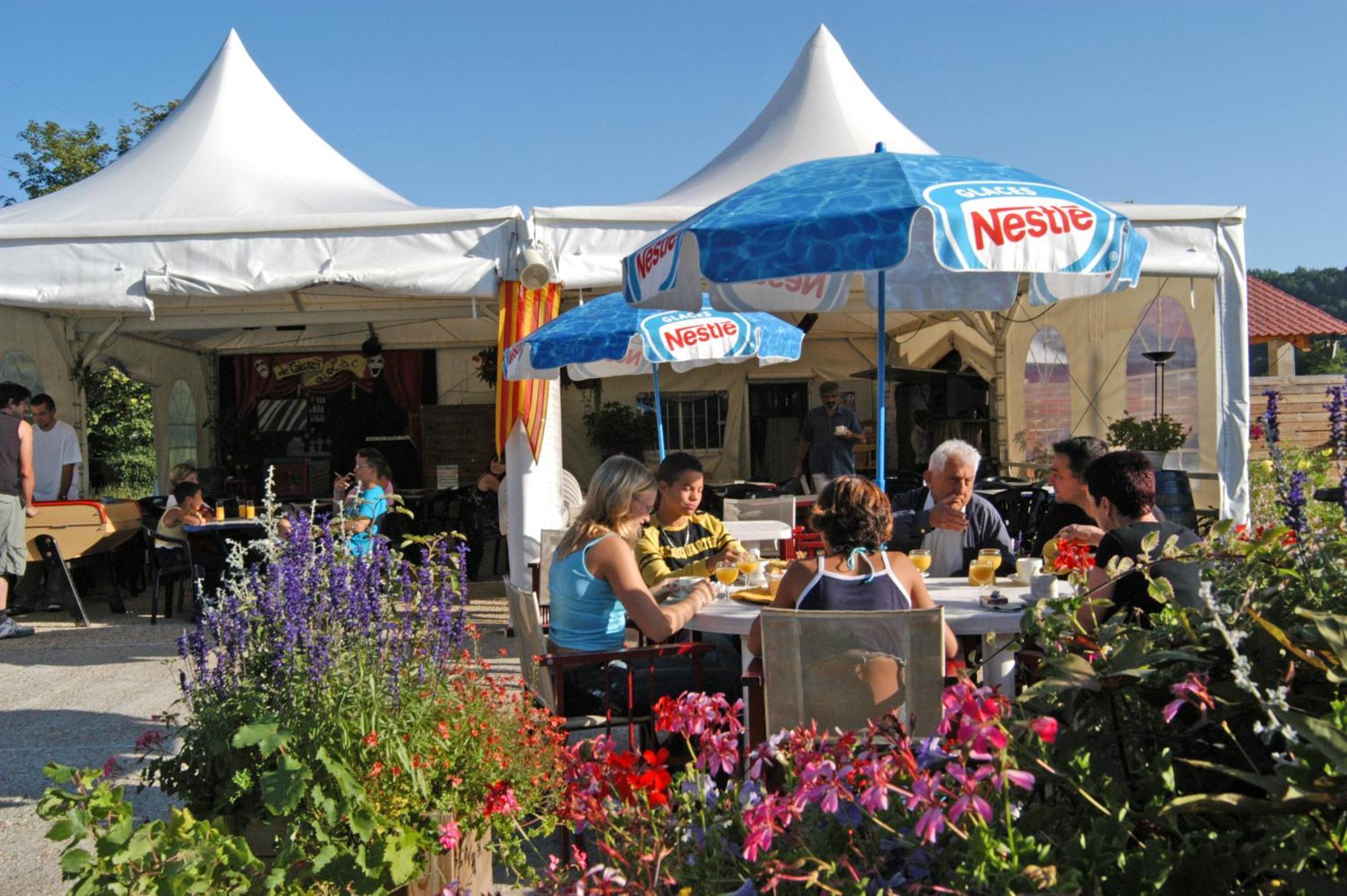 פואה Camping Du Lac מראה חיצוני תמונה